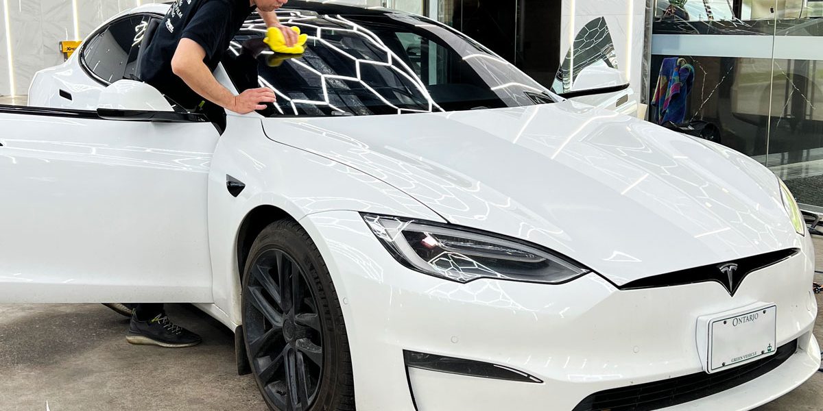 see-the-difference-enhancing-your-drive-with-windshield-protection-film See the Difference: Enhancing Your Drive with Windshield Protection Film