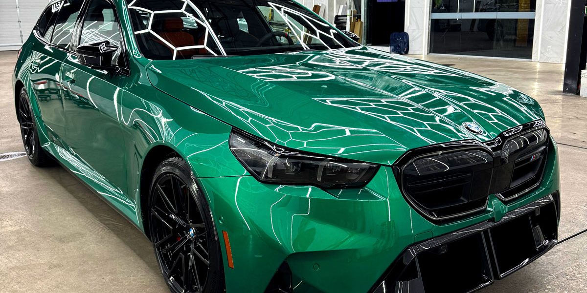 Unleash Your Car’s Potential with Custom Vinyl Wraps Unleash Your Car's Potential with Custom Vinyl Wraps