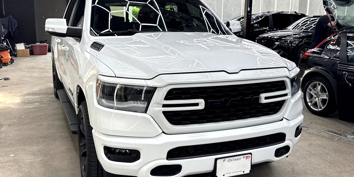 Creating a Clean, Professional Look with Vinyl Wrap